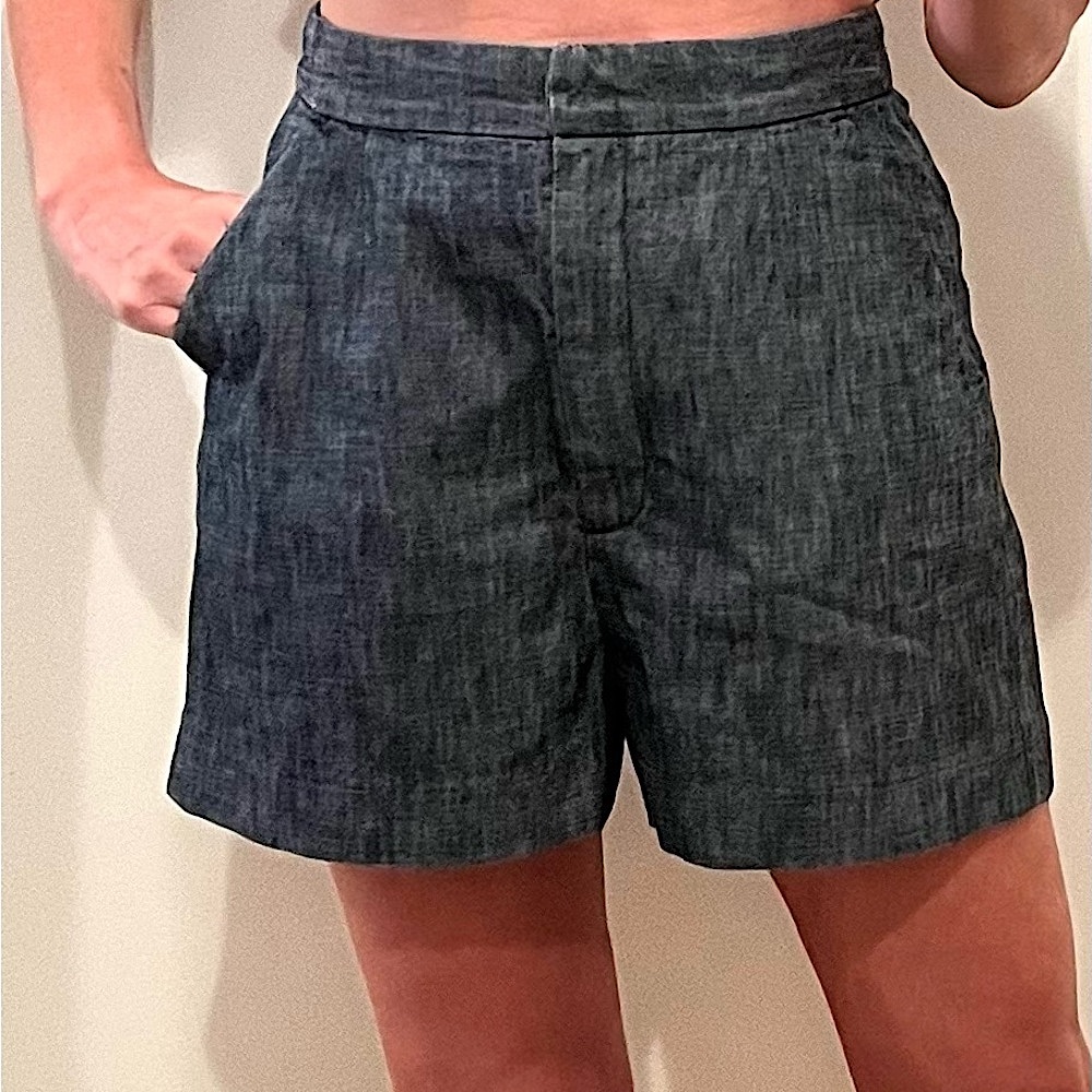 MASSCOB Denim-like Shorts - Small